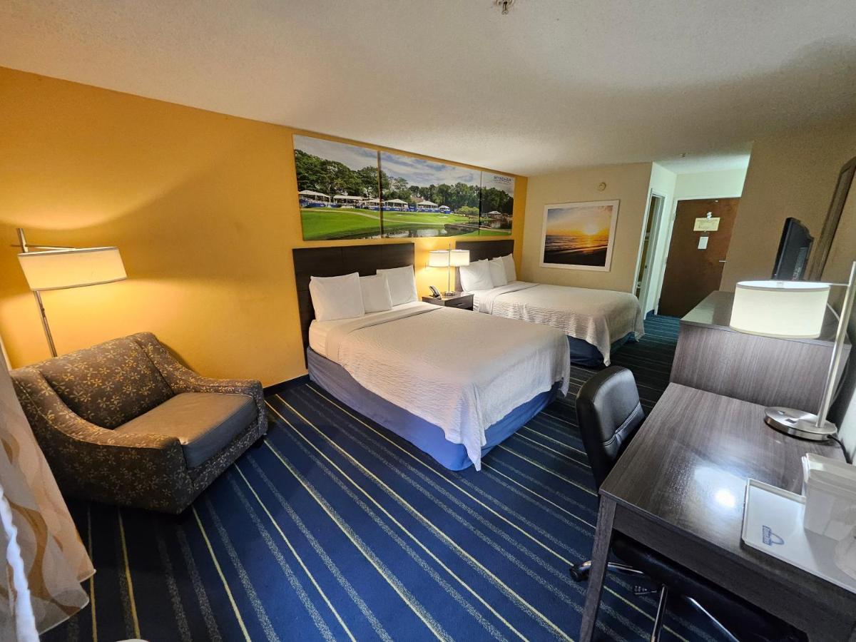 Days Inn By Wyndham Burlington East Haw River Buitenkant foto