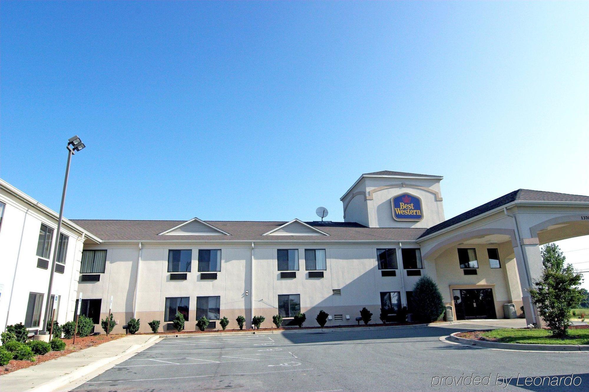 Days Inn By Wyndham Burlington East Haw River Buitenkant foto
