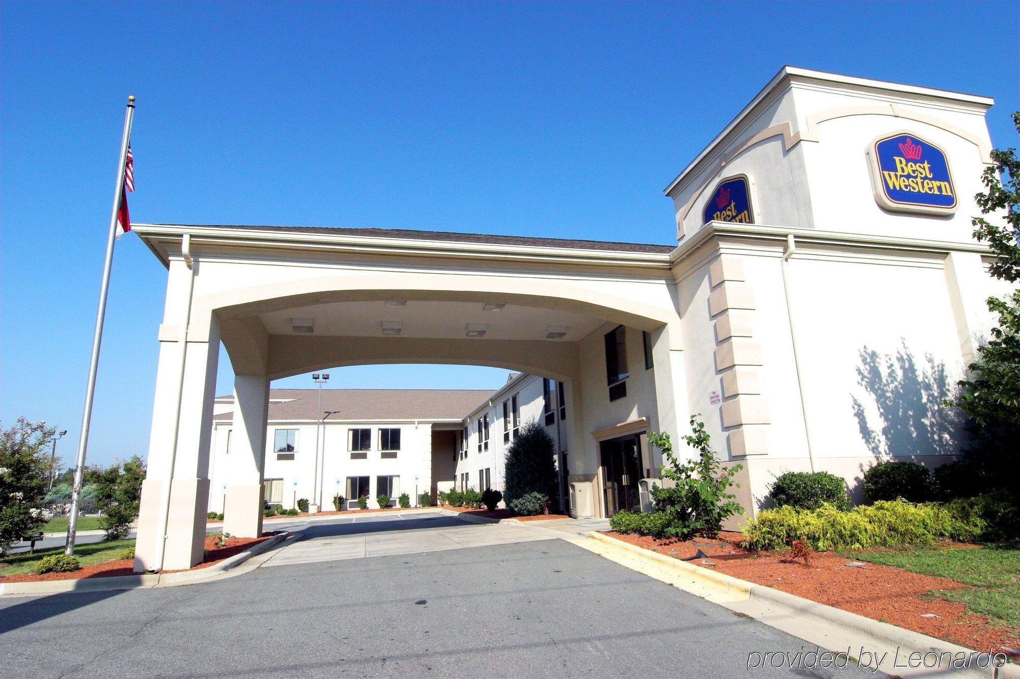 Days Inn By Wyndham Burlington East Haw River Buitenkant foto